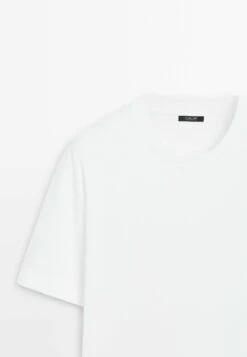 Massimo Dutti SHORT SLEEVE - Basic T-shirt - White Denim -Massimo Dutti Shop 93fff969246b40e781d0c79fe486c016