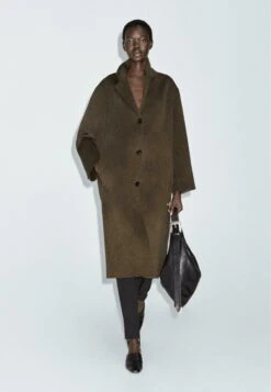 Massimo Dutti LONG BLEND - Classic Coat - Khaki 13 Massimo Dutti LONG BLEND - Classic Coat - Khaki -Massimo Dutti Shop 947b2d3b91524143842582b8d697dd3b