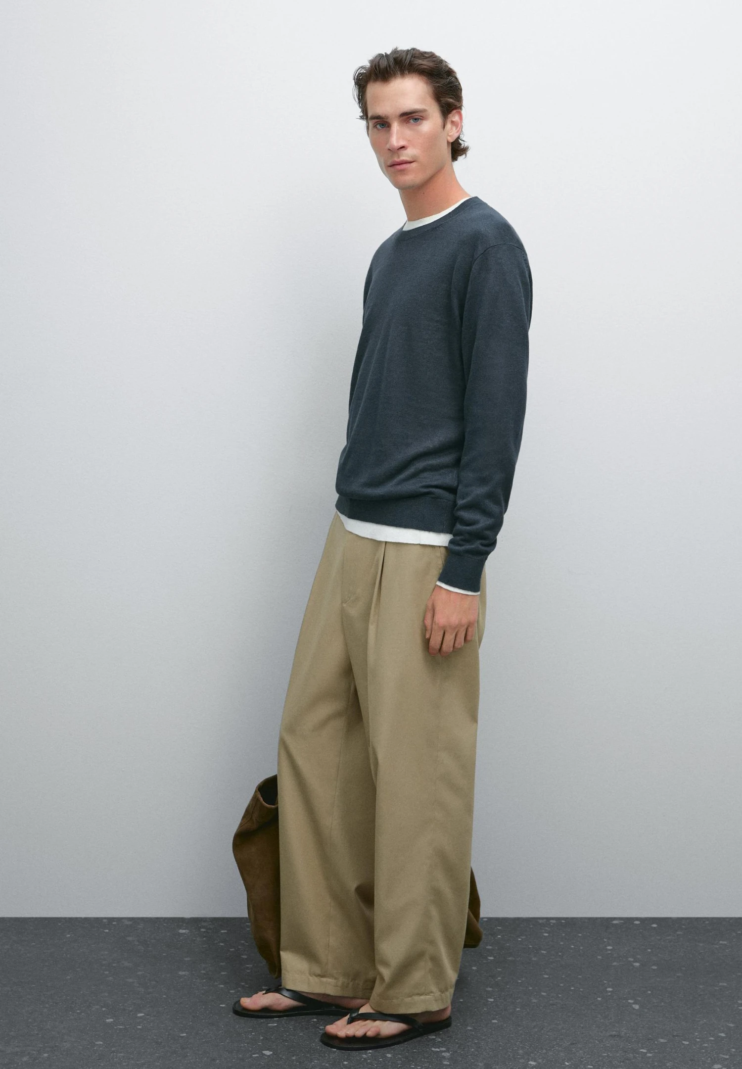 Massimo Dutti FINE CREW NECK WITH LONG SLEEVE - Jumper - Dark Blue 4 Massimo Dutti FINE CREW NECK WITH LONG SLEEVE - Jumper - Dark Blue - Image 2