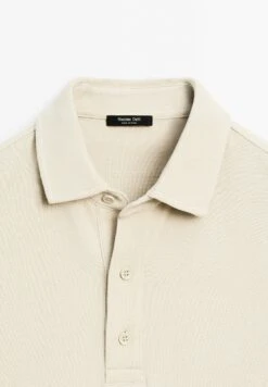 Massimo Dutti TEXTURED SHORT SLEEVE POLO NECK - Polo Shirt - Sand -Massimo Dutti Shop 952db6d3892e4adab0a284339f92cc65
