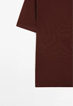 Massimo Dutti LIGHTWEIGHT CREW NECK WITH SHORT SLEEVE - Basic T-shirt - Bordeaux -Massimo Dutti Shop 9569151ed4544608836cbecb66c5971f