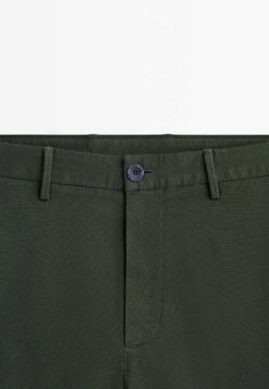 Massimo Dutti Stretch Bermuda- Shorts - Khaki 17 Massimo Dutti Stretch Bermuda- Shorts - Khaki -Massimo Dutti Shop 95d59acab2594b75afc44427296bc5ce