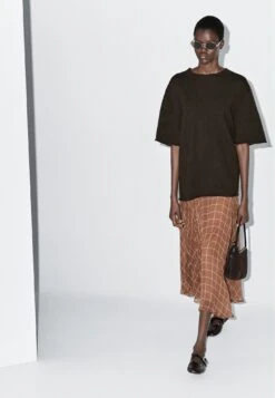 Massimo Dutti LONG FLOWING WITH CHECKED DETAIL - Maxi Skirt - Brown -Massimo Dutti Shop 972cd8a39b7e497491975dda6289814c