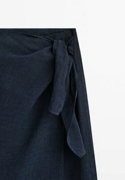 Massimo Dutti Waffle Midi - Wrap Skirt - Blue 18 Massimo Dutti Waffle Midi - Wrap Skirt - Blue -Massimo Dutti Shop 97548a0000c04b7aa27a0d17d1c642b6