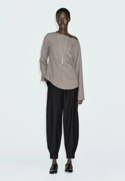 Massimo Dutti Blouse - Sand -Massimo Dutti Shop 9820f15eeaf04f09a892cf11060533cb