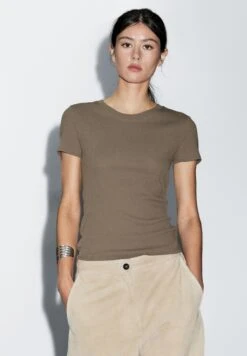 Massimo Dutti TEXTURED CREPE-EFFECT WITH CREW NECK - Basic T-shirt - Mottled Brown