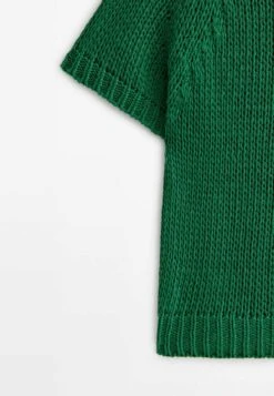 Massimo Dutti Short Sleeve - Basic T-Shirt - Green -Massimo Dutti Shop 98861cc3564b47ea9710d44d99e3a968