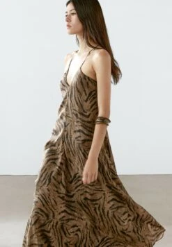 Massimo Dutti LONG ANIMAL PRINT - Maxi Dress - Mottled Dark Brown -Massimo Dutti Shop 98959d3b15d54da4baf72f3f3f81a0ad