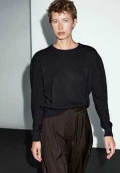 Massimo Dutti FLOWING WITH DARTS - Trousers - Dark Brown -Massimo Dutti Shop 98e231f59d794ca79deac99e3270747c