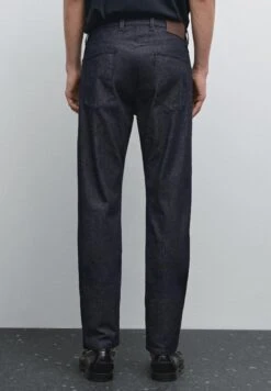 Massimo Dutti LIGHTWEIGHT SLIM FIT - Slim Fit Jeans - Dark Blue 14 Massimo Dutti LIGHTWEIGHT SLIM FIT - Slim Fit Jeans - Dark Blue -Massimo Dutti Shop 98ffd65f63504ae985df399219708919