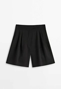 Massimo Dutti Bermuda With Darts - Shorts -Massimo Dutti Shop 9911d324503b45c49981576e384fbf6b