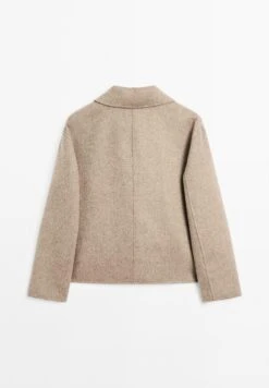 Massimo Dutti SHORT WITH BUTTONS - Short Coat - Camel -Massimo Dutti Shop 9931016ade0344a8b3350485477c996c