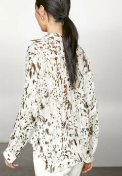 Massimo Dutti ANIMAL PRINT GARMENT WITH GATHERED DETAIL - Button-down Blouse - Beige 11 Massimo Dutti ANIMAL PRINT GARMENT WITH GATHERED DETAIL - Button-down Blouse - Beige -Massimo Dutti Shop 99e641768ab14d6aa515ea6454eed0bc