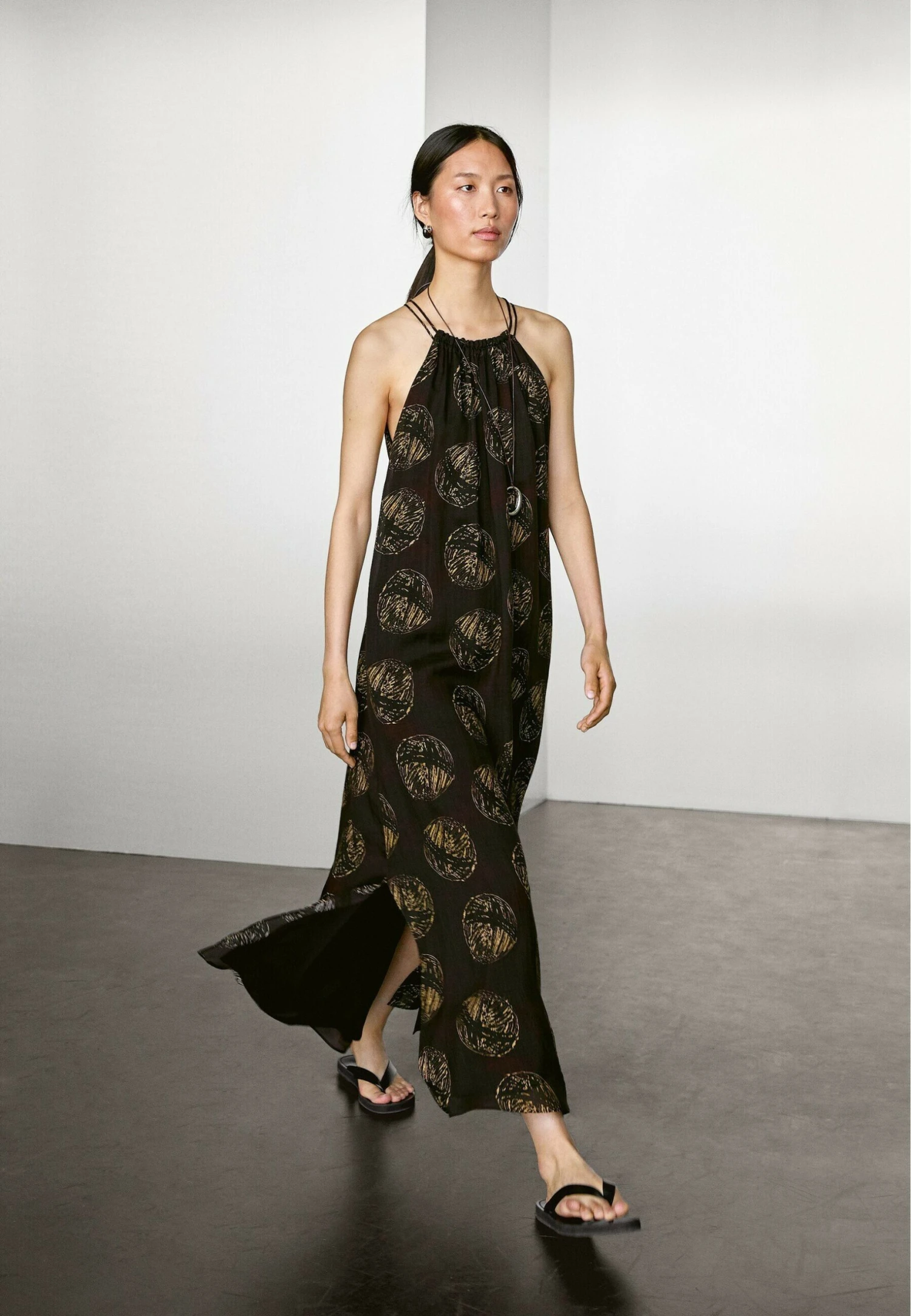 Massimo Dutti LONG PRINT - Maxi Dress - Mottled Dark Brown 7 Massimo Dutti LONG PRINT - Maxi Dress - Mottled Dark Brown - Image 5