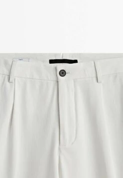 Massimo Dutti Studio-Darted Wide Fit- Chinos - White -Massimo Dutti Shop 9bb92f508a11442d81de8b2fd0c01ae4