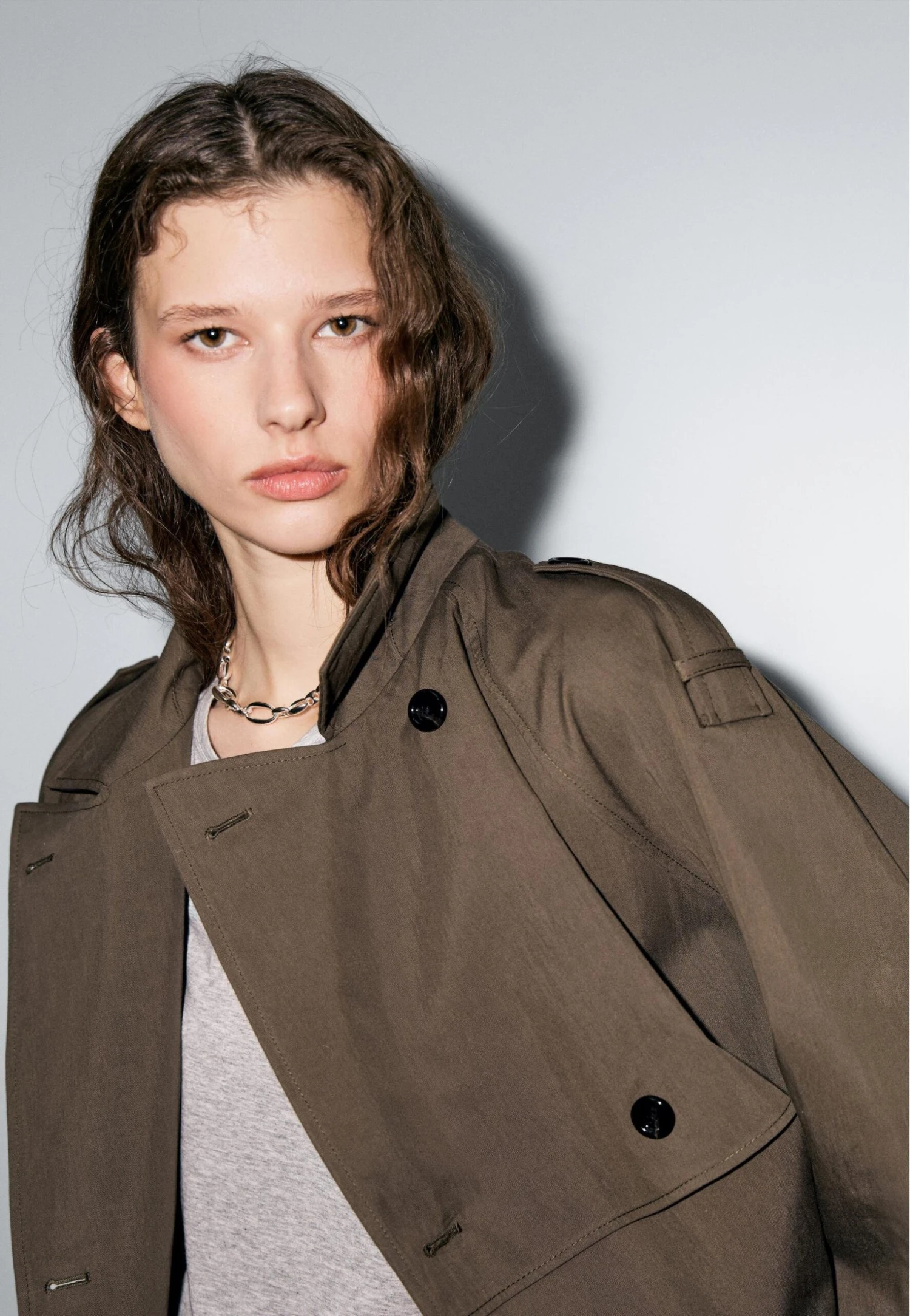 Massimo Dutti SHORT WITH BELT DETAIL - Trenchcoat - Dark Brown 4 Massimo Dutti SHORT WITH BELT DETAIL - Trenchcoat - Dark Brown - Image 2