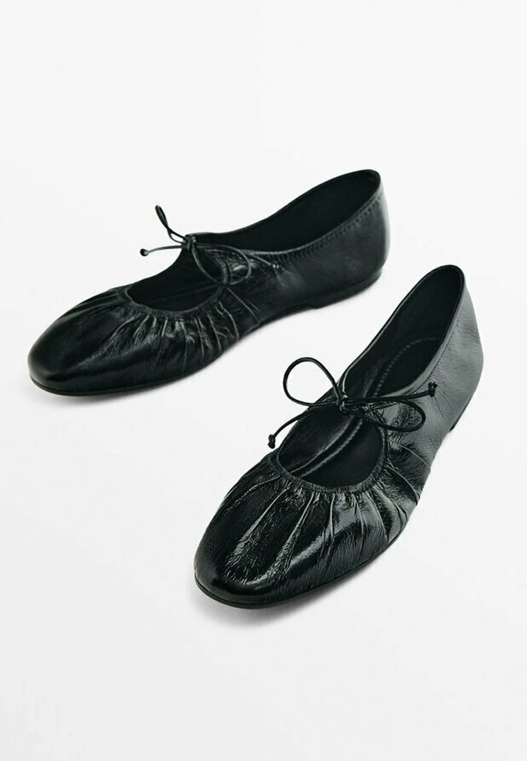 Massimo Dutti Tied Flats - Ballet Pumps - Black 4 Massimo Dutti Tied Flats - Ballet Pumps - Black - Image 2
