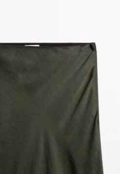Massimo Dutti LONG SATIN - Maxi Skirt - Mottled Dark Green -Massimo Dutti Shop 9cdda30f2acc4d76bd1624c0b38078ae