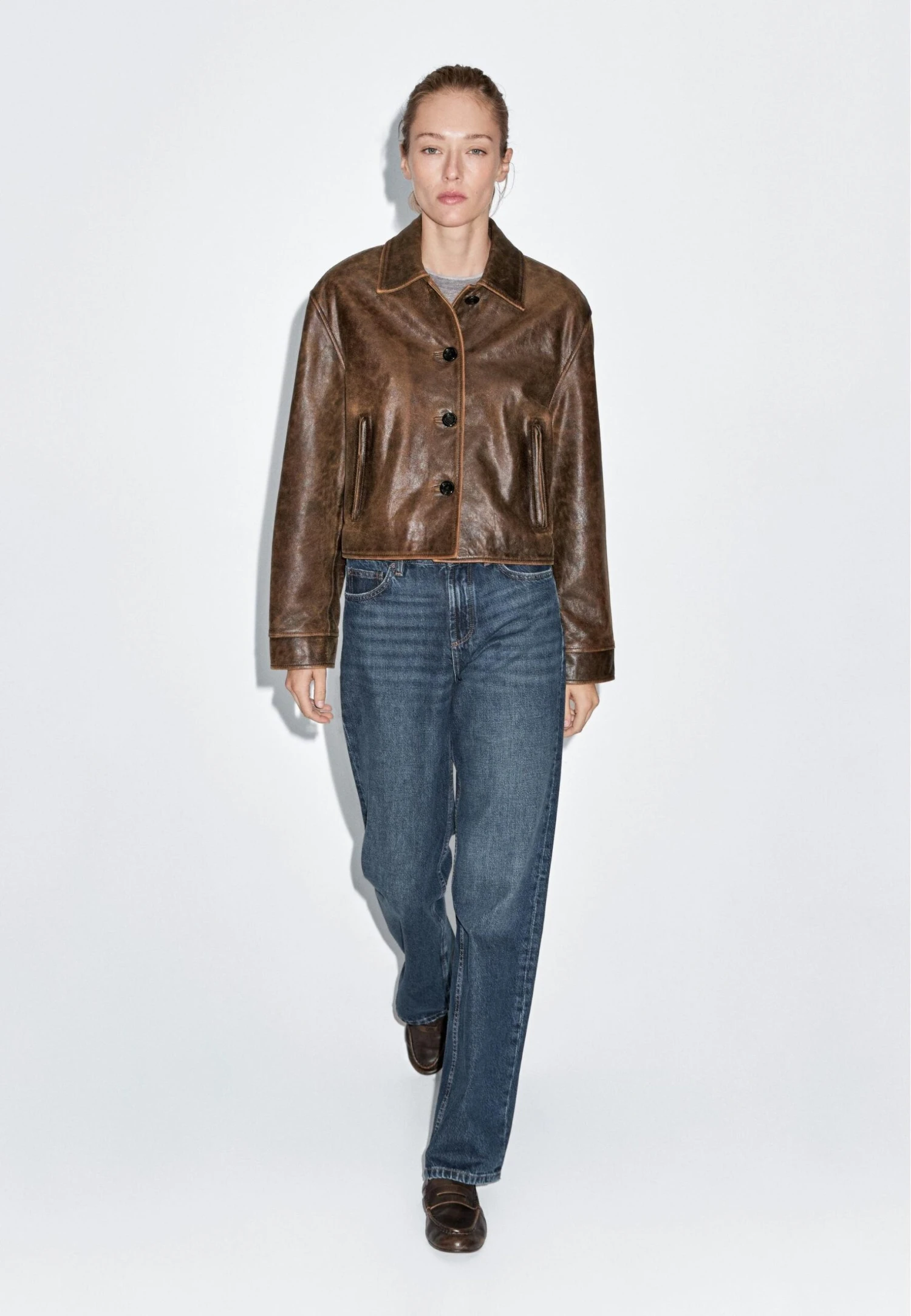 Massimo Dutti DISTRESSED EFFECT CROPPED - Leather Jacket - Dark Brown 4 Massimo Dutti DISTRESSED EFFECT CROPPED - Leather Jacket - Dark Brown - Image 2