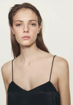 Massimo Dutti WITH LACE DETAIL - Top - Black -Massimo Dutti Shop 9f68ea02452243919ba0c7adea0164ec