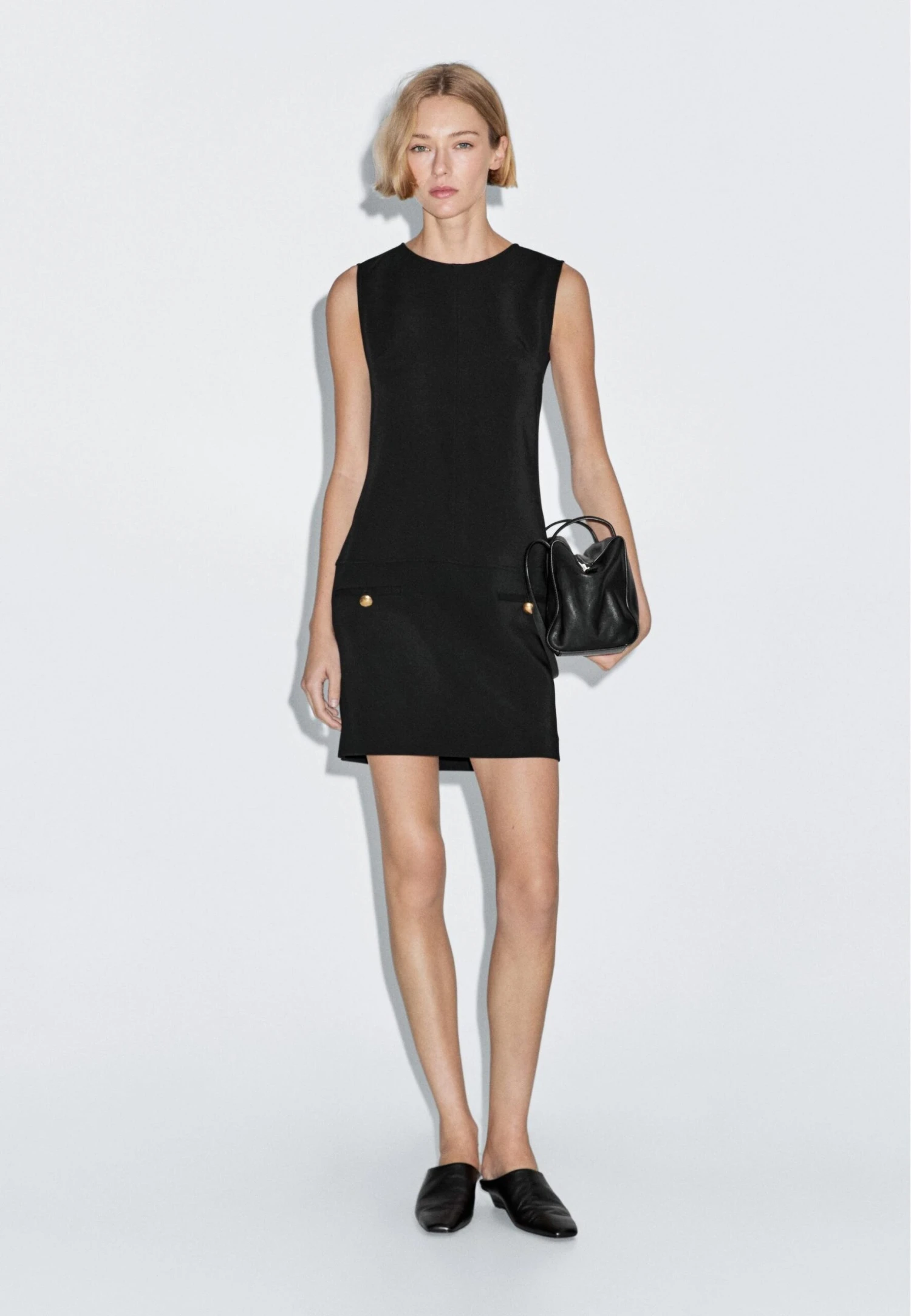 Massimo Dutti SHORT SLEEVELESS ROUND NECK - Day Dress - Black 4 Massimo Dutti SHORT SLEEVELESS ROUND NECK - Day Dress - Black - Image 2