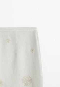 Massimo Dutti Straight With An Embroidery Detail - Trousers - Beige -Massimo Dutti Shop a07667b95ba3455381cf11566338b35b