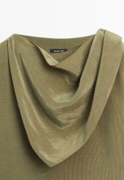 Massimo Dutti FLOWING WITH VOLUMINOUS COLLAR - Blouse - Mottled Dark Green 21 Massimo Dutti FLOWING WITH VOLUMINOUS COLLAR - Blouse - Mottled Dark Green -Massimo Dutti Shop a0d09825ee7840a9b8c7ca458d8e119c