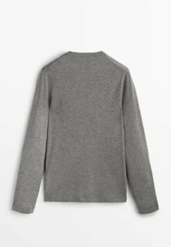 Massimo Dutti Studio - Long Sleeved Top - Grey 16 Massimo Dutti Studio - Long Sleeved Top - Grey -Massimo Dutti Shop a1baa0c0964041a1930ddae135ef5882
