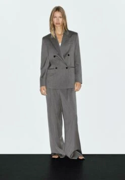 Massimo Dutti DOUBLE-BREASTED PINSTRIPE - Blazer - Grey 14 Massimo Dutti DOUBLE-BREASTED PINSTRIPE - Blazer - Grey -Massimo Dutti Shop a4fda8aace0b4a53a295b21db334991e