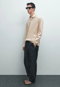 Massimo Dutti DISTRESSED-EFFECT POLO NECK - Long Sleeved Top - Beige -Massimo Dutti Shop a659f958db734b2aaa3e8576a1a7b998