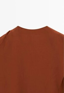 Massimo Dutti FLOWING WITH TIED NECK - Blouse - Dark Red -Massimo Dutti Shop a6bb6cf938b74db2a07b7745df9ca42d