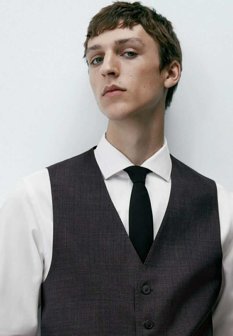 Massimo Dutti Check Super - Waistcoat - Grey 6 Massimo Dutti Check Super - Waistcoat - Grey - Image 4