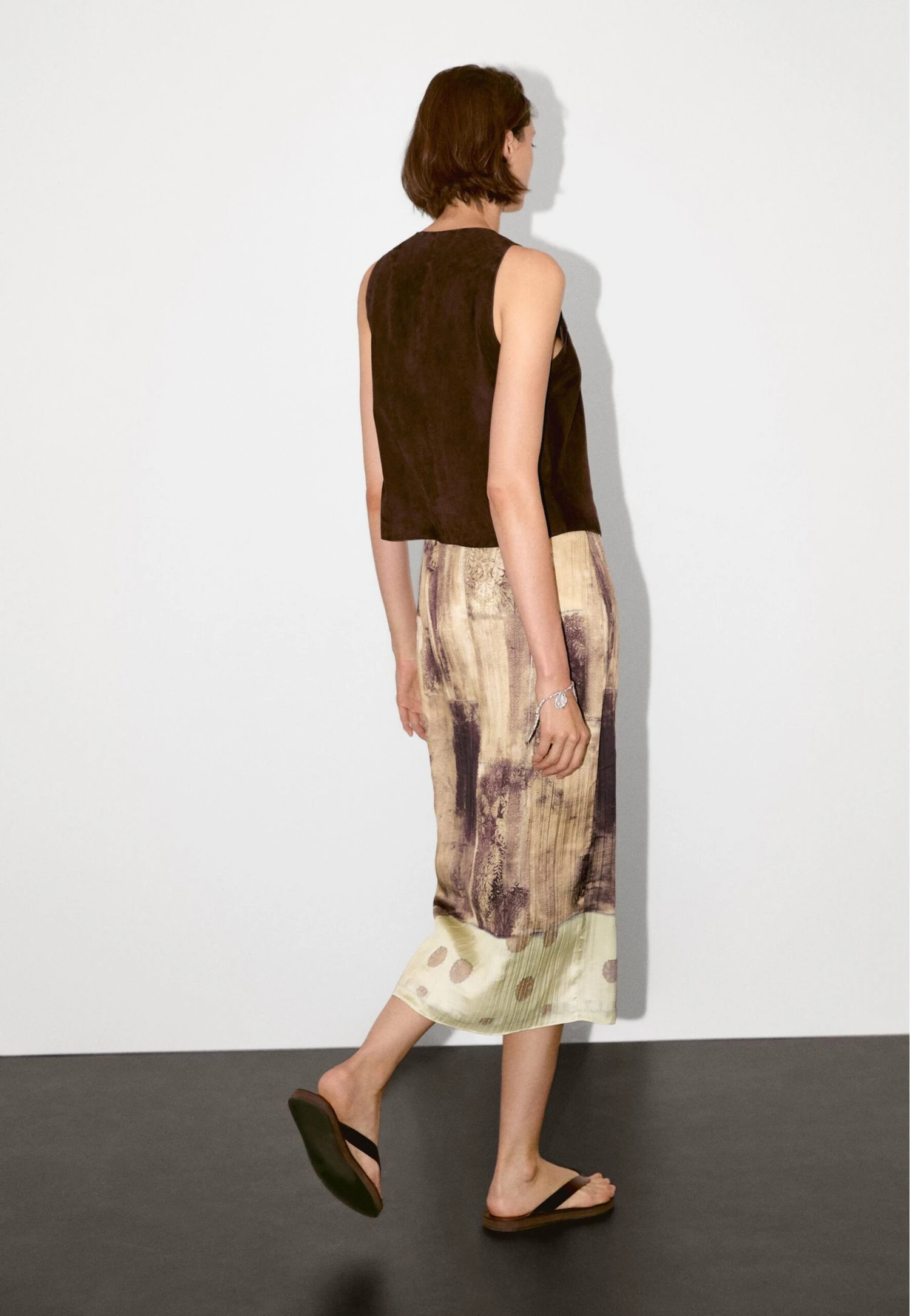 Massimo Dutti PRINTED SATIN MIDI - A-line Skirt - Bordeaux 5 Massimo Dutti PRINTED SATIN MIDI - A-line Skirt - Bordeaux - Image 3