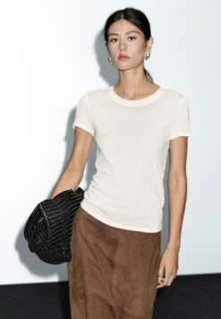 Massimo Dutti TEXTURED CREPE-EFFECT WITH CREW NECK - Basic T-shirt - White