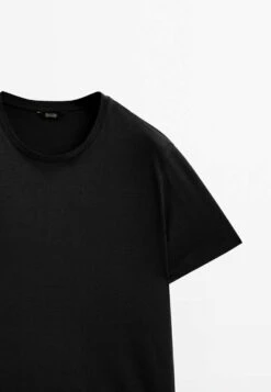 Massimo Dutti Short Sleeve - Basic T-Shirt - Black -Massimo Dutti Shop a7afae98f5244fe8aa5809b116d4160b