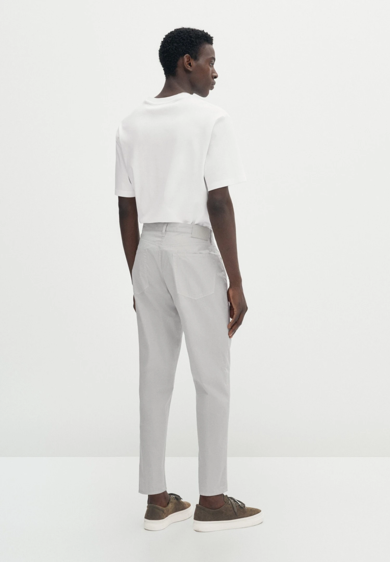 Massimo Dutti Poplin- Straight Leg Jeans - Light Grey 5 Massimo Dutti Poplin- Straight Leg Jeans - Light Grey - Image 3