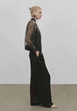 Massimo Dutti Studio-Organza- Bomber Jacket - Black -Massimo Dutti Shop a9ff2c4c7c0b4b799d4ef67f95c503d4