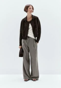 Front Page -Massimo Dutti Shop aa8cdbf041cc4dbdbdfd0b093e05b352