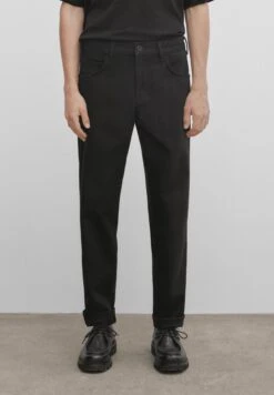 Massimo Dutti Studio - Straight Leg Jeans