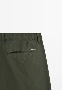 Massimo Dutti Micro-Twill Bermuda- Shorts - Khaki -Massimo Dutti Shop ac1a1efb8b4b4294b85b4fcfc2a86643