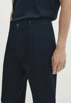 Massimo Dutti Voluminous Darted - Jeans Tapered Fit - Dark Blue -Massimo Dutti Shop aca654664dd64b628d13866281af5126