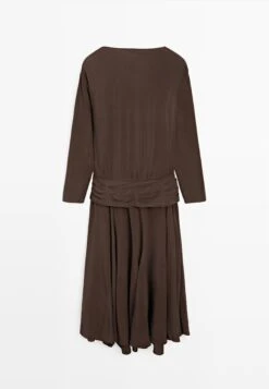 Massimo Dutti LONG FLOWING WITH DRAPED SASH BELT - Maxi Dress - Brown 15 Massimo Dutti LONG FLOWING WITH DRAPED SASH BELT - Maxi Dress - Brown -Massimo Dutti Shop ad2a69cf73534ad9a8b94def37d05c34