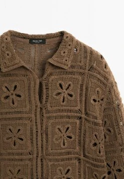 Massimo Dutti CROCHET KNIT WITH BUTTONS - Light Jacket - Dark Brown 17 Massimo Dutti CROCHET KNIT WITH BUTTONS - Light Jacket - Dark Brown -Massimo Dutti Shop ae7f2b17d0974969a9631a0bf0011427