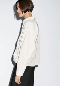 Massimo Dutti GARMENT WITH DRAPED ASYMMETRIC HEM - Blouse - White -Massimo Dutti Shop af5cb7f413f14ef1820b42ecfd7cdf50