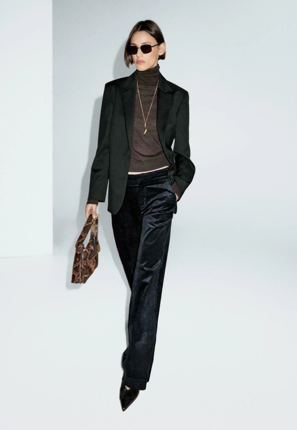 Massimo Dutti Trousers - Dark Blue 4 Massimo Dutti Trousers - Dark Blue - Image 2