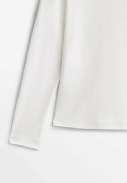 Massimo Dutti Long Sleeved Top - Beige 14 Massimo Dutti Long Sleeved Top - Beige -Massimo Dutti Shop b1188429c90b49debc38bdc53ca90428