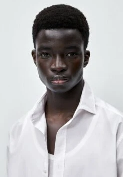 Massimo Dutti Textured- Formal Shirt - White 14 Massimo Dutti Textured- Formal Shirt - White -Massimo Dutti Shop b12b2b099de54632bf0b3c93176a5942