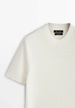 Massimo Dutti Vertical Textured Short Sleeve - Basic T-Shirt - Beige 18 Massimo Dutti Vertical Textured Short Sleeve - Basic T-Shirt - Beige -Massimo Dutti Shop b1877559f38f40c9882aae5d944a0f82