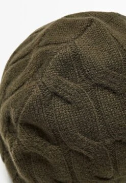 Massimo Dutti Headscarf - Mottled Dark Green -Massimo Dutti Shop b1c940b4e6f34eaa8590b6d387f88b7a