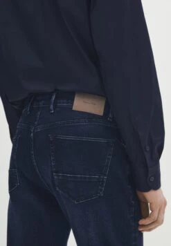 Massimo Dutti Straight Leg Jeans - Blue 16 Massimo Dutti Straight Leg Jeans - Blue -Massimo Dutti Shop b2387285d9254a38981b626927d28f0c